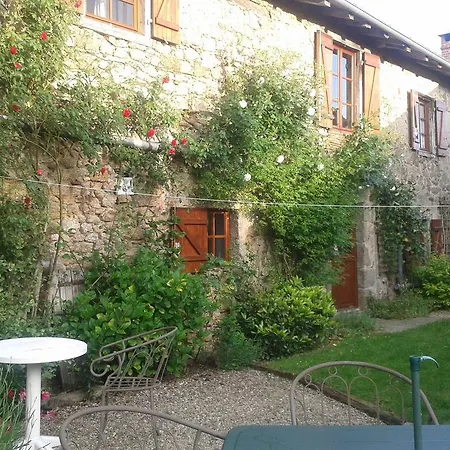 Maison Des Roses Brigueuil